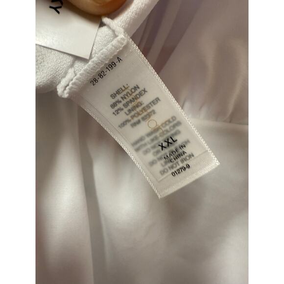 NWT Swimsuit One Piece Size XXL Open back Tropical - Picture 4 of 4